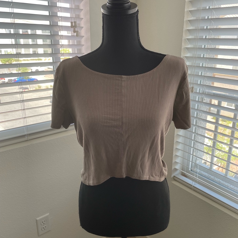 Women’s Tan Knitted Crop Top